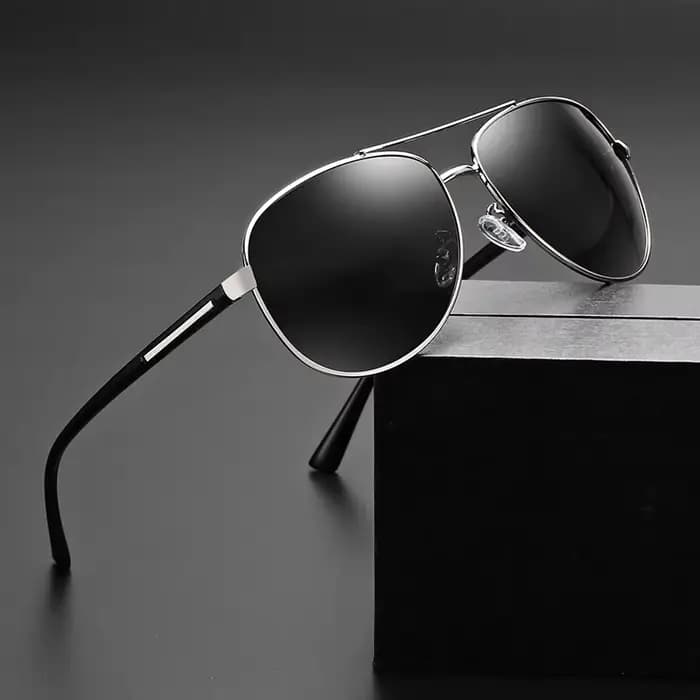 Lunettes de soleil pour pilotes myopes avec correction