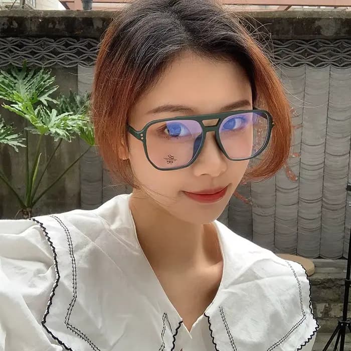 2025 nouvelles lunettes de myopie vertes surdimensionnées à la mode femmes hommes rétro Anti rayons bleus