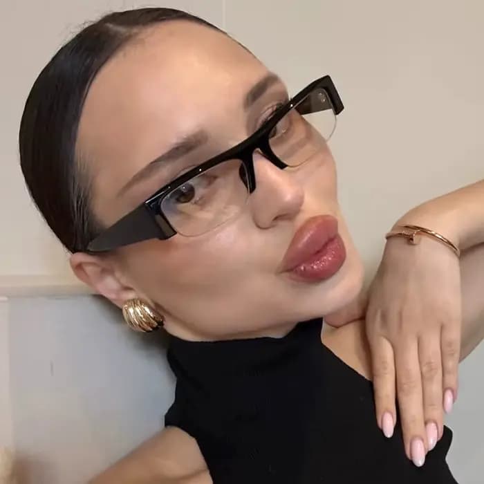 Lunettes de soleil en plastique tendance pour femmes