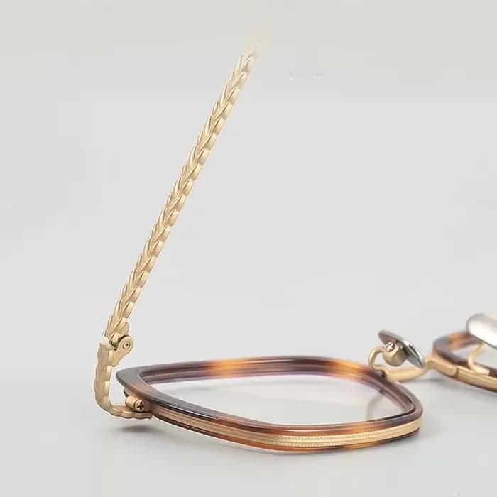 Lunettes rétro faites à la main pour femmes