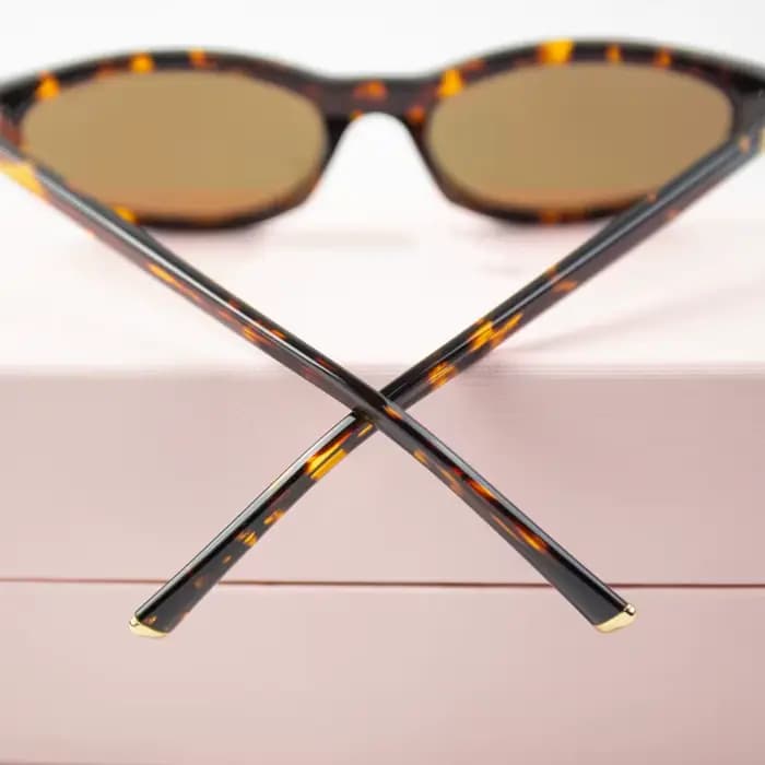Nouvelles lunettes de soleil pour femmes en fibre d'acétate