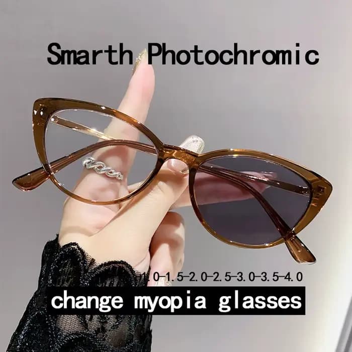 Lunettes à verres photochromiques œil-de-chat - Une tendance rétro avec une touche sophistiquée