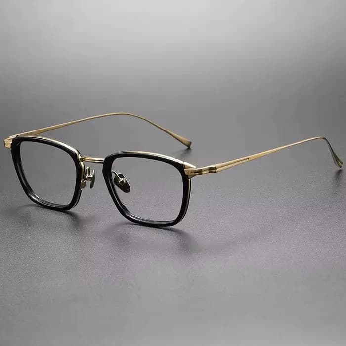 Monture de lunettes carrée en titane pur