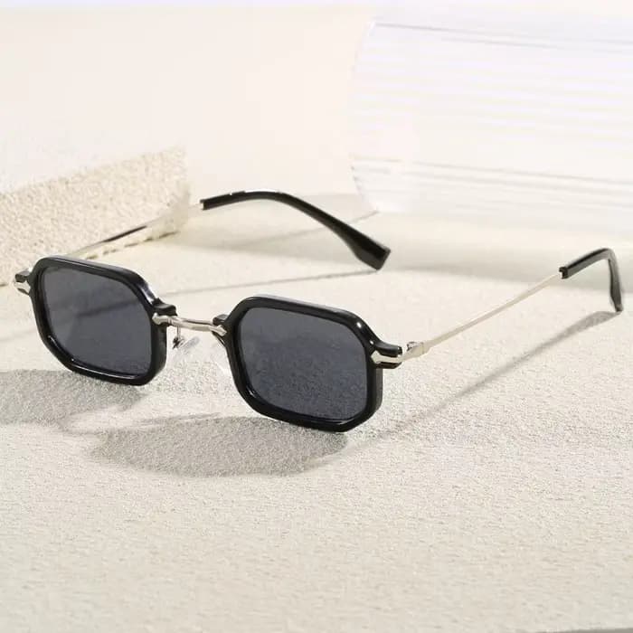 Lunettes de soleil rectangulaires à la mode