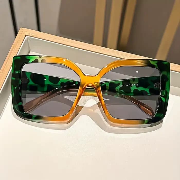 Lunettes carrées surdimensionnées à la mode