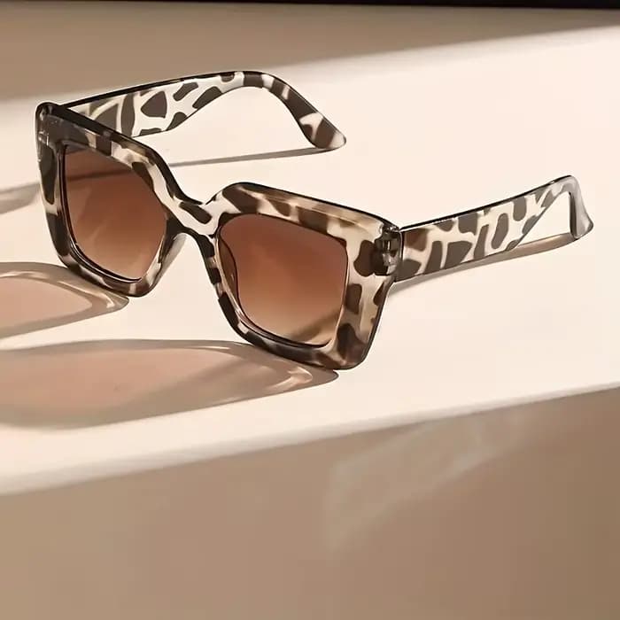 Lunettes léopard rétro surdimensionnées pour femmes