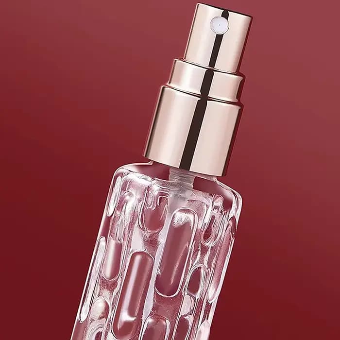 Bouteille de parfum 30ML, récipient Portable haut de gamme de grande capacité, bouteille vide en verre à pression Fine, bouteille rechargeable en Spray Premium