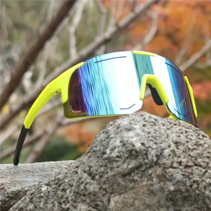 1 paire de lunettes pour hommes
