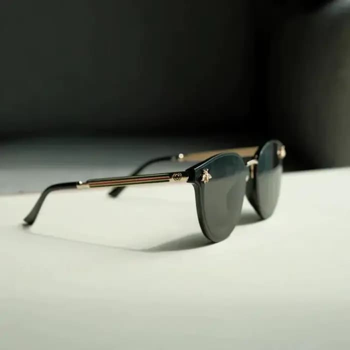 2025 nouvelles lunettes De soleil carrées femmes hommes marque De luxe abeille