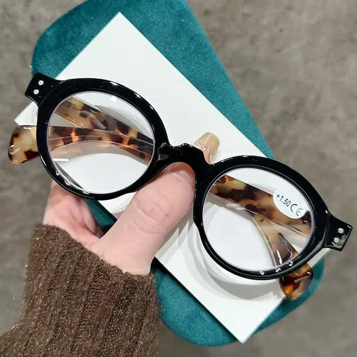 Lunettes de presbytie à monture ronde rétro littéraire pour femmes