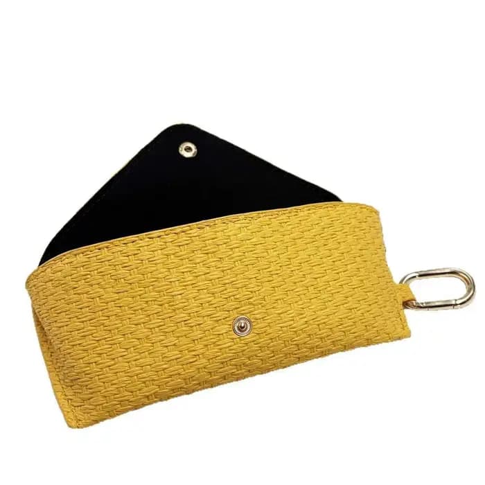 Étui à lunettes en cuir à motif tissé avec crochets
