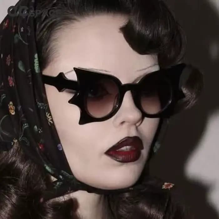 Lunettes de soleil à monture papillon pour femmes
