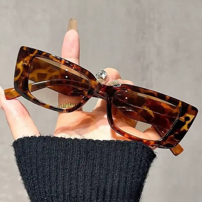 Nouvelles Lunettes de Soleil Classiques Style INS pour Femmes 2026 avec Dioptries Supplémentaires