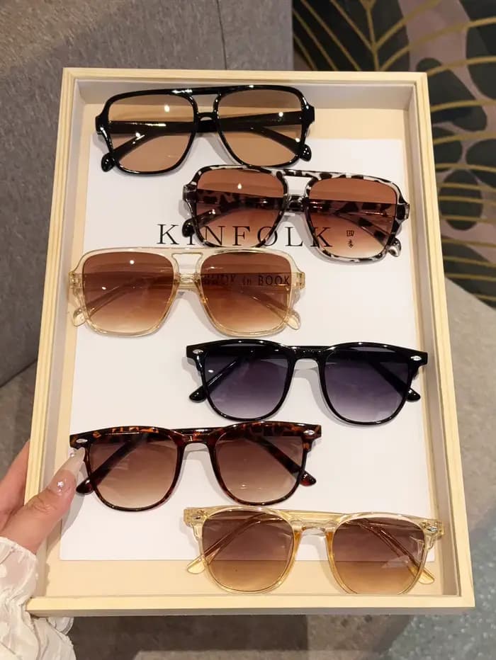 Ensemble de lunettes à monture carrée à la mode