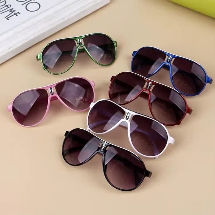 Lunettes de soleil vintage pour enfants