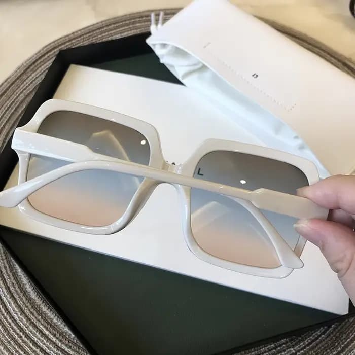 Lunettes de soleil vintage surdimensionnées pour femmes