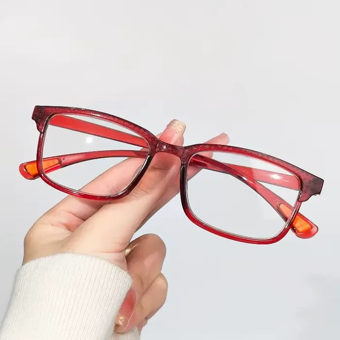 Un ensemble de 6 lunettes de lecture Simplicity à monture complète