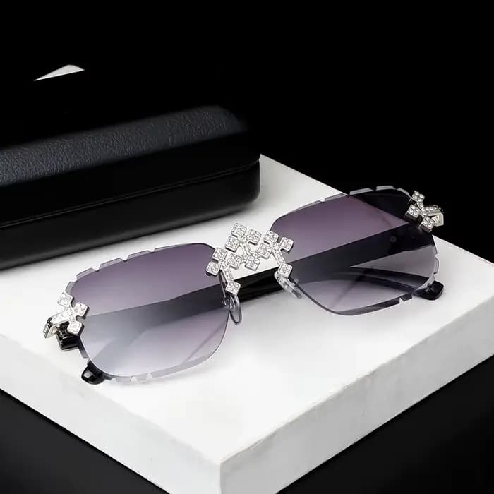 2025 mode carré sans monture lunettes de soleil pour femmes croix diamant métal cadre