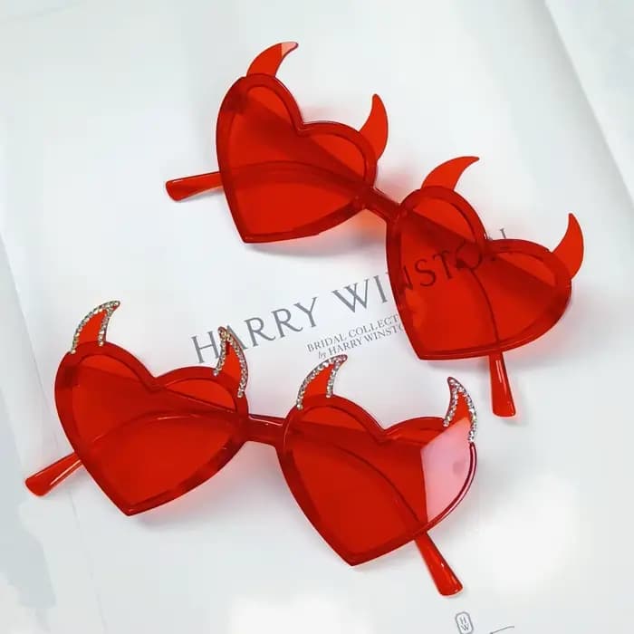 Lunettes de soleil oreilles de diable en forme de cœur pour femmes et hommes