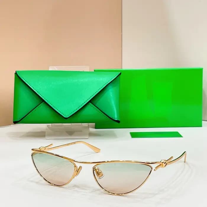 Lunettes de soleil artisanales de luxe 2890S Nouveauté 2026 Durables CAT EYE Sans Vis Lunette Soleil Femme Alliage Luxe Tendance Lunettes de soleil Homme