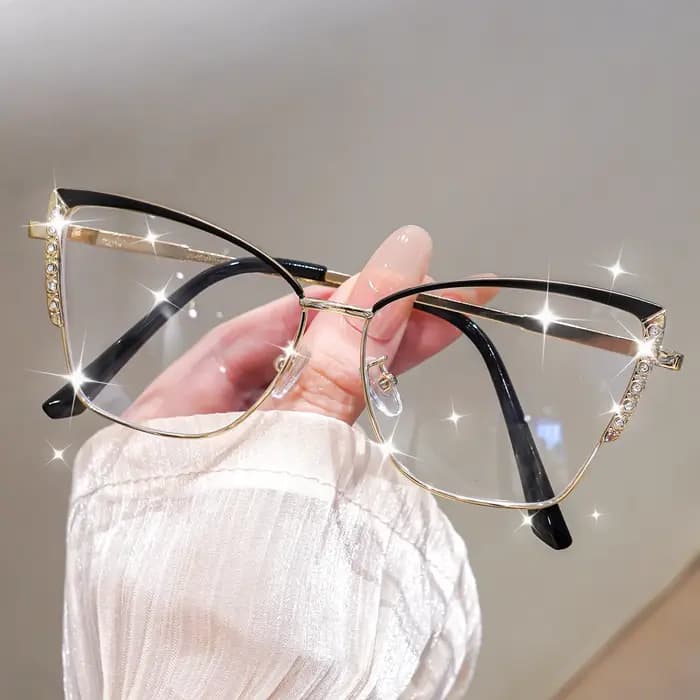 Lunettes de soleil pour femmes avec strass étincelants