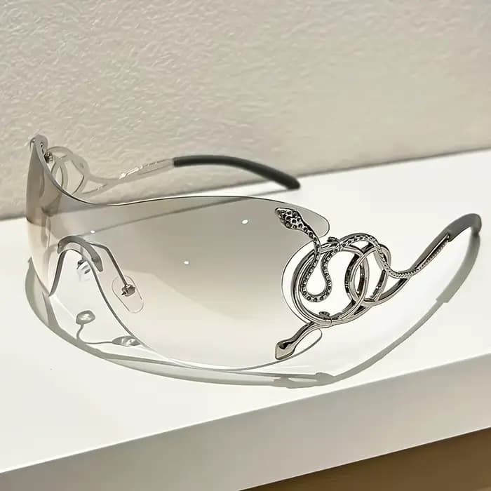 Lunettes de soleil nouveau style avec décoration motif serpent : design sans monture en alliage de zinc, lentilles PC, charnières métalliques Perfect Street Fashion.