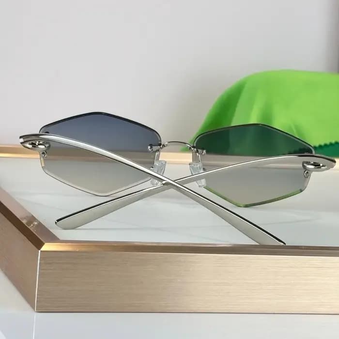 Lunettes de soleil de luxe haut de gamme 1435S Nouveauté 2026 Japon Tendance Polygone Sans Vis Lunettes de soleil femme en alliage Lunettes de soleil homme de luxe