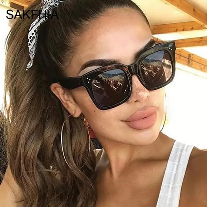 Classique rétro surdimensionné lunettes De soleil femme marque Vintage voyage grand cadre carré lunettes De soleil pour femme Oculos Lunette De Soleil