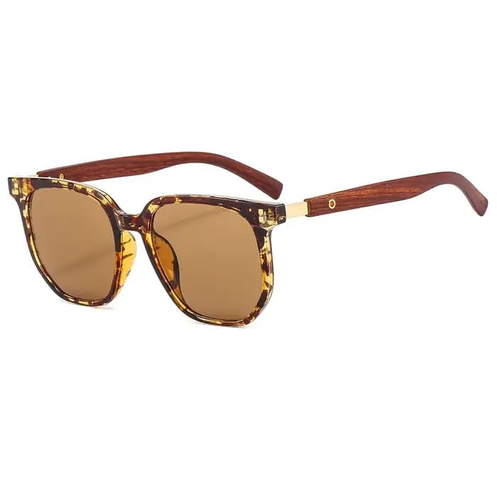 Lunettes de soleil carrées tendance