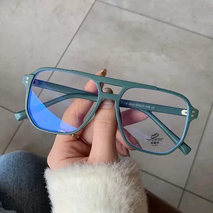 2025 nouvelles lunettes de myopie vertes surdimensionnées à la mode femmes hommes rétro Anti rayons bleus