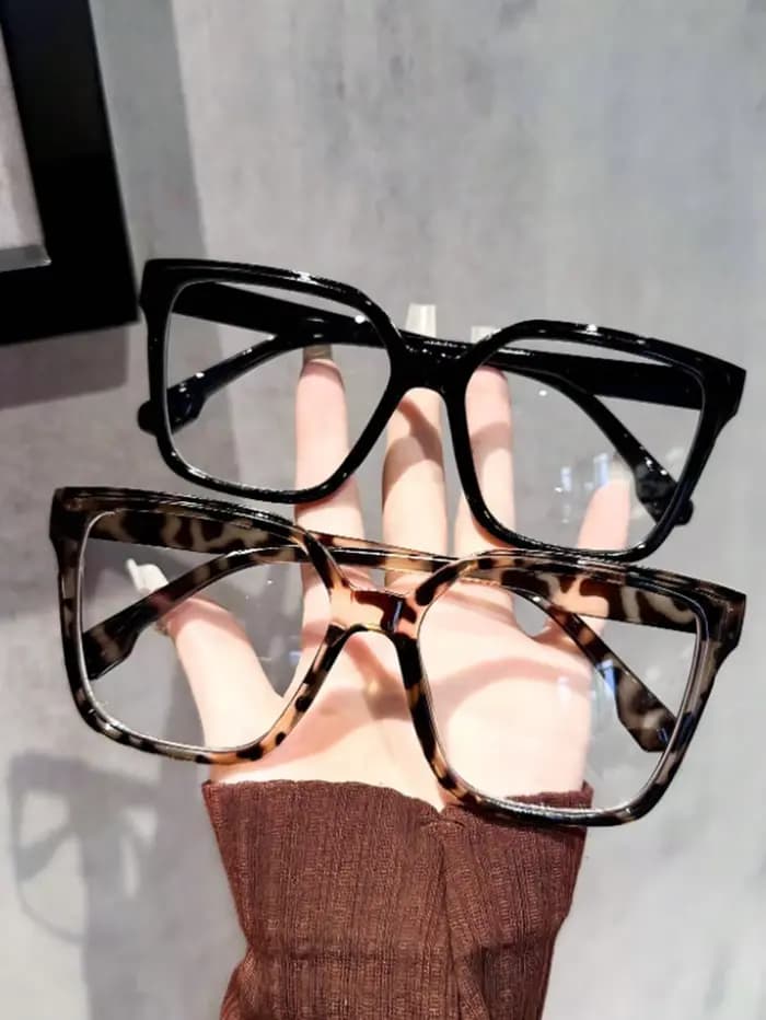 Lunettes géométriques élégantes