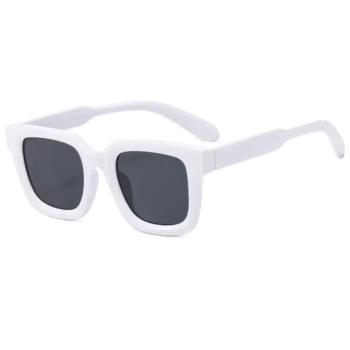 Lunettes de soleil carrées de luxe