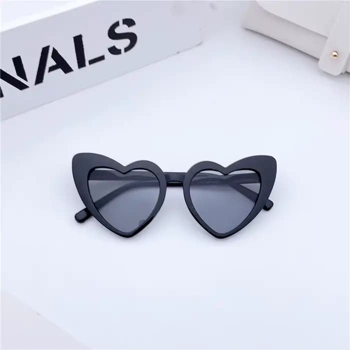 Lunettes de soleil mignonnes et soignées pour enfants