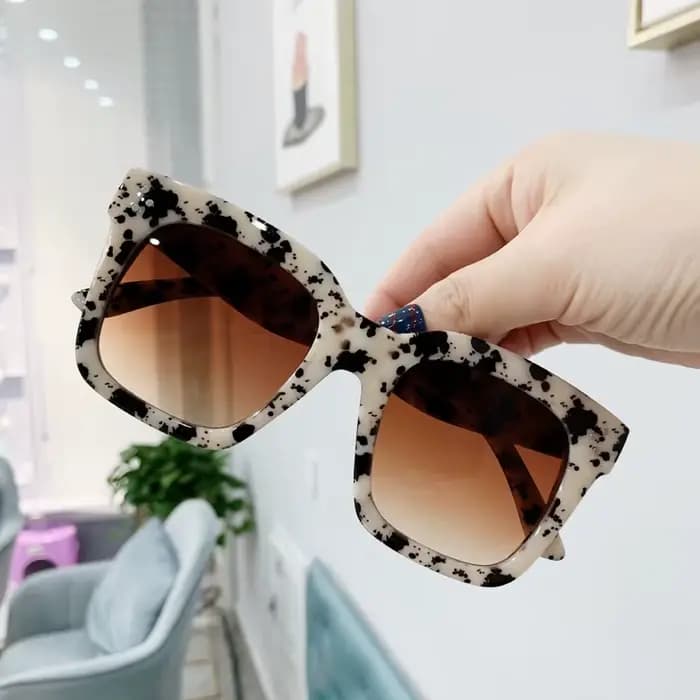 Lunettes de soleil carrées surdimensionnées pour femmes
