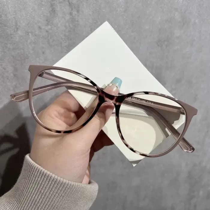 Lunettes unies à la mode pour femmes