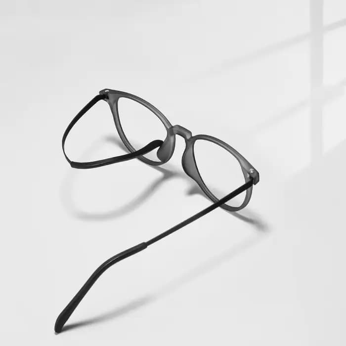 Lunettes en titane TR90 ultralégères pour femmes