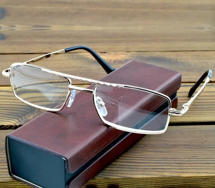 Lunettes de lecture à cadre rectangulaire à double pont, lentilles en verre de degré de conversion,