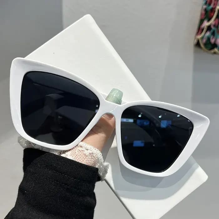 Lunettes de soleil œil de chat tendance pour femmes, lunettes de soleil carrées rétro, nouvelle prot