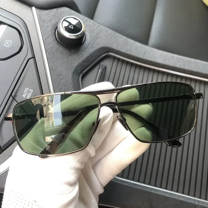 Lunettes de soleil pour hommes