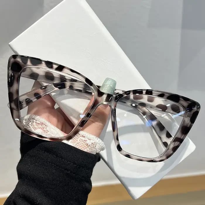Lunettes de soleil œil de chat tendance pour femmes, lunettes de soleil carrées rétro, nouvelles lun