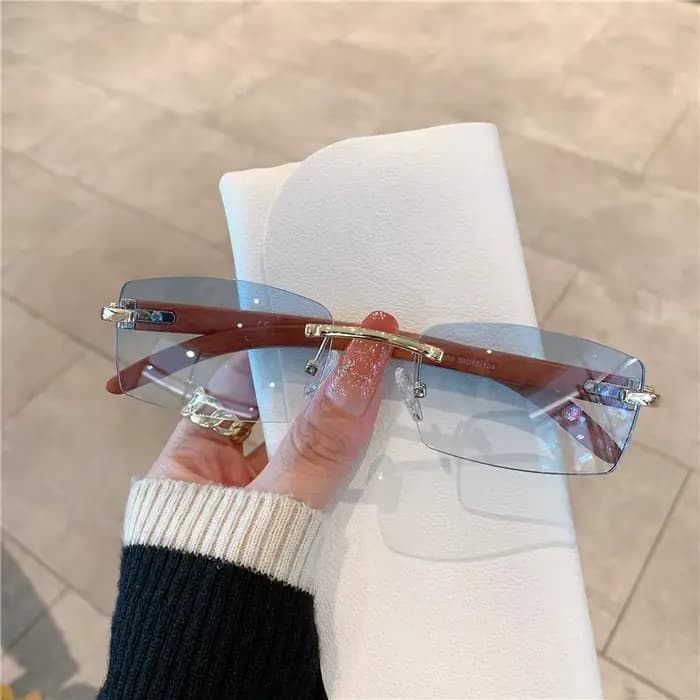 Lunettes de soleil à la mode