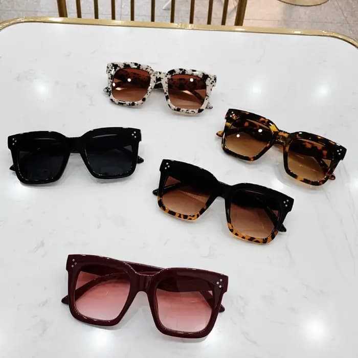 Classique rétro surdimensionné lunettes De soleil femme marque Vintage voyage grand cadre carré lunettes De soleil pour femme Oculos Lunette De Soleil