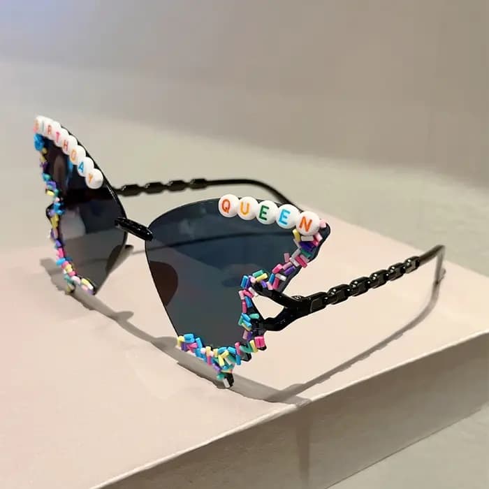 KAMMPT lunettes de soleil en forme de papillon avec arrose femmes mode cadeau d'anniversaire décor nuances