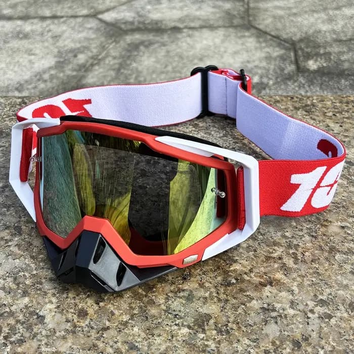 100 lunettes tout-terrain